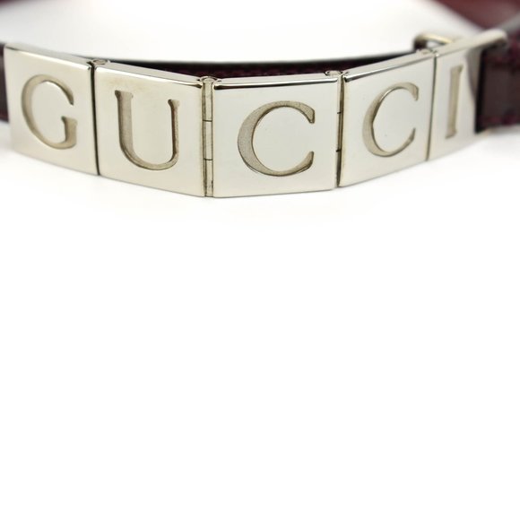 GUCCI: Burgundy, Patent Leather Logo Waist Belt px - Picture 2 of 7